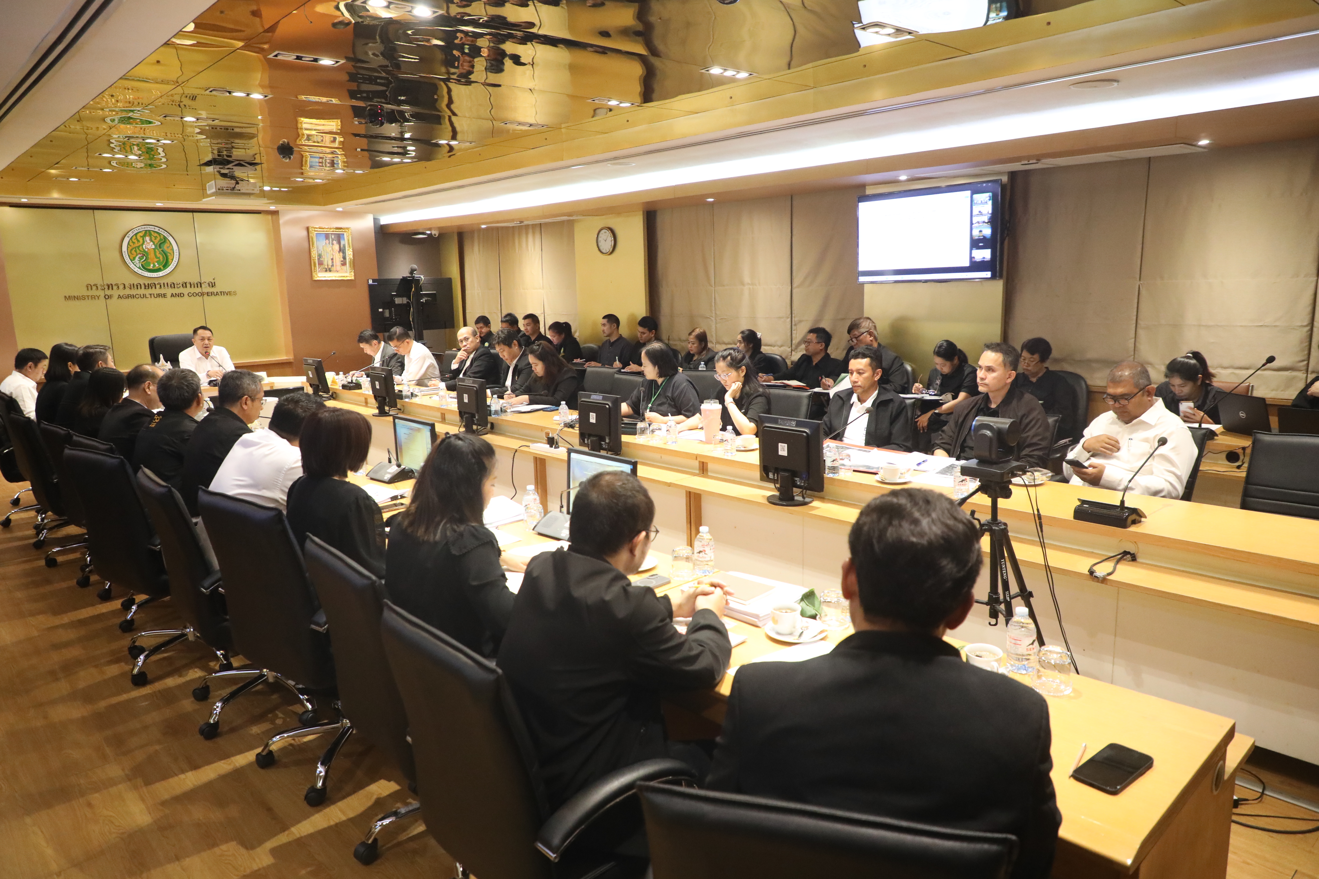 title - ส.ป.ก. เข้าร่วมประชุม ติดตามการขับเคลื่อนข้อสั่งการของรัฐมนตรีว่าการกระทรวงเกษตรและสหกรณ์